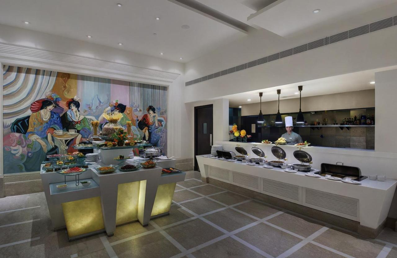 Inde Hotel Vista Woods Huda City Centre, غورغاون المظهر الخارجي الصورة