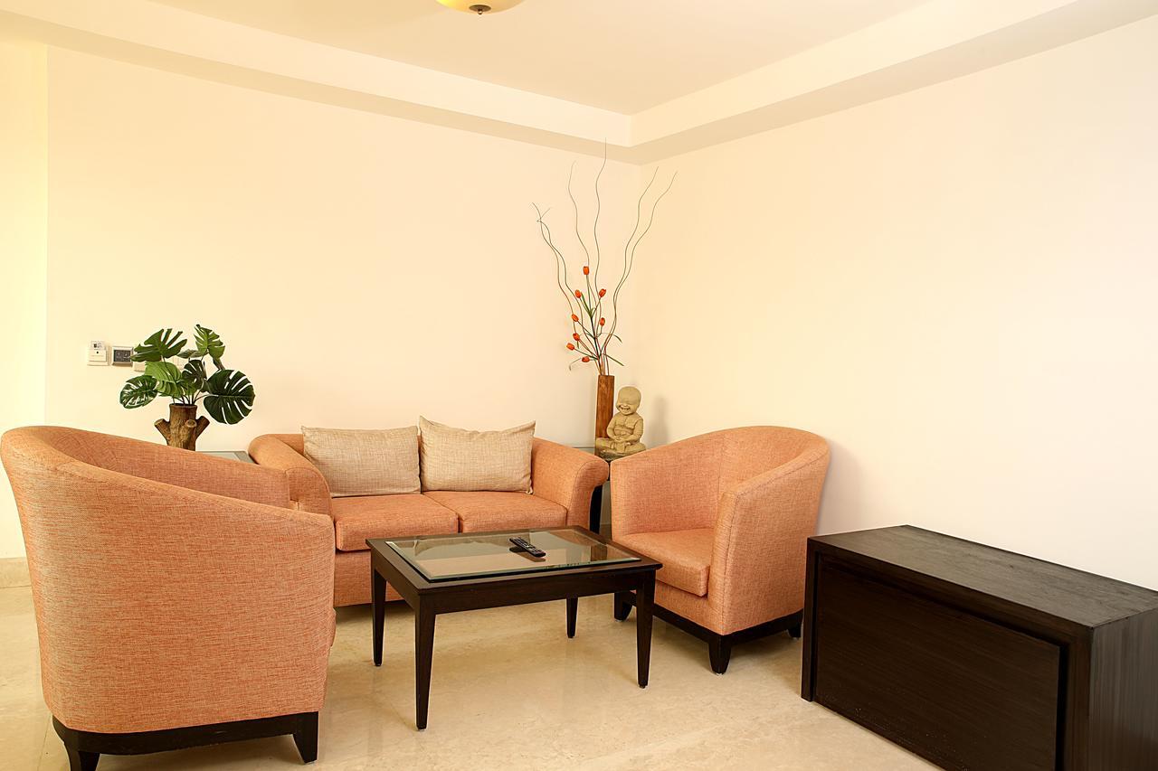 Inde Hotel Vista Woods Huda City Centre, غورغاون المظهر الخارجي الصورة