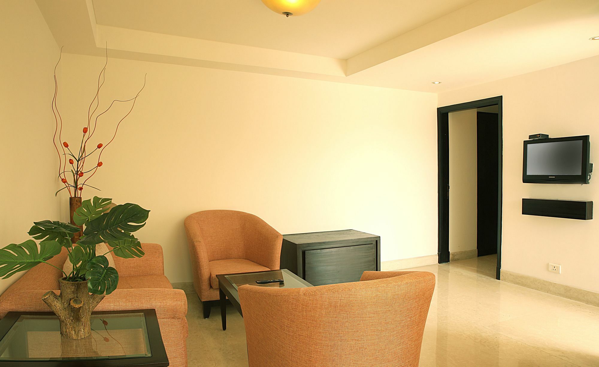 Inde Hotel Vista Woods Huda City Centre, غورغاون المظهر الخارجي الصورة