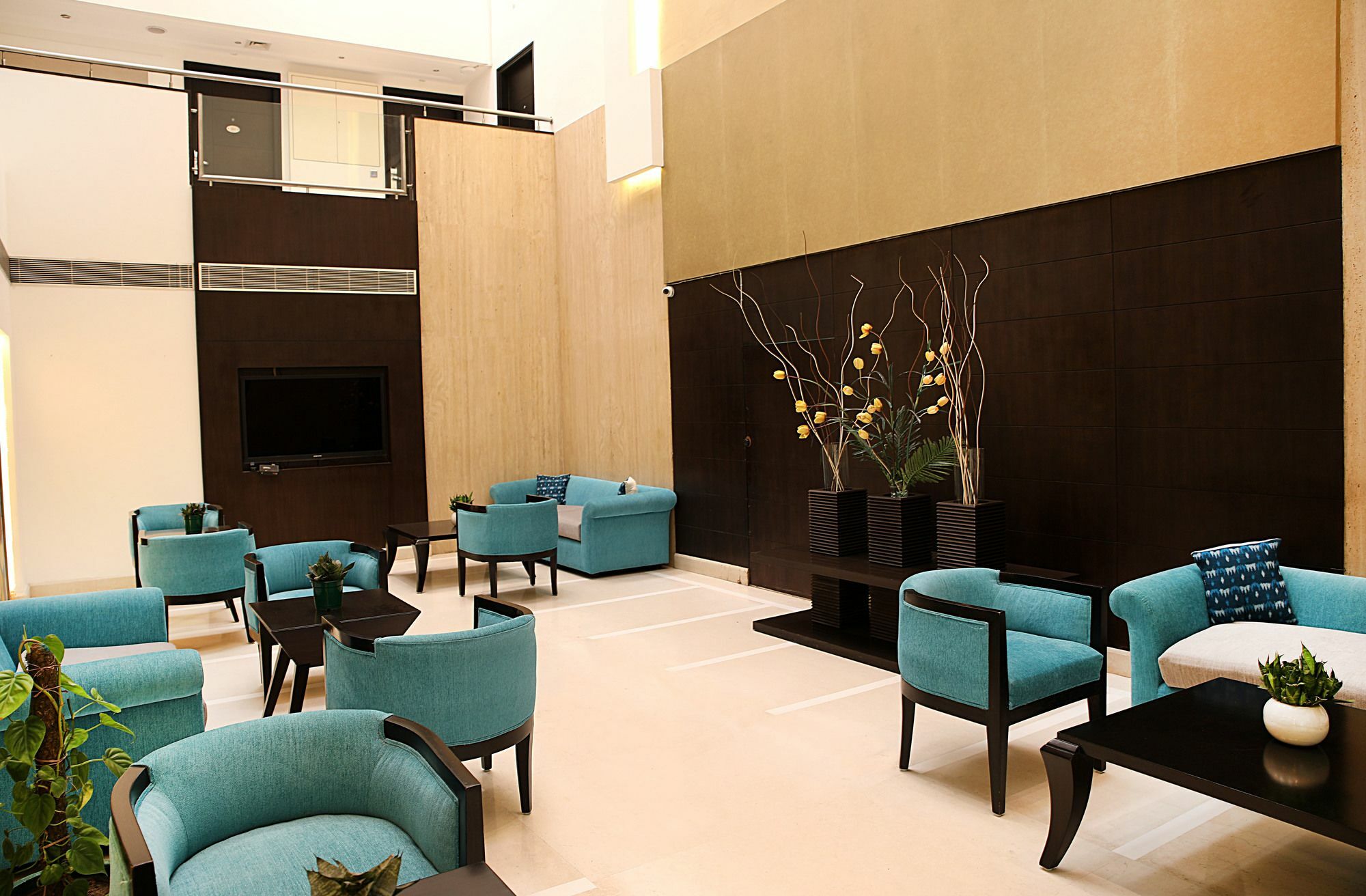 Inde Hotel Vista Woods Huda City Centre, غورغاون المظهر الخارجي الصورة