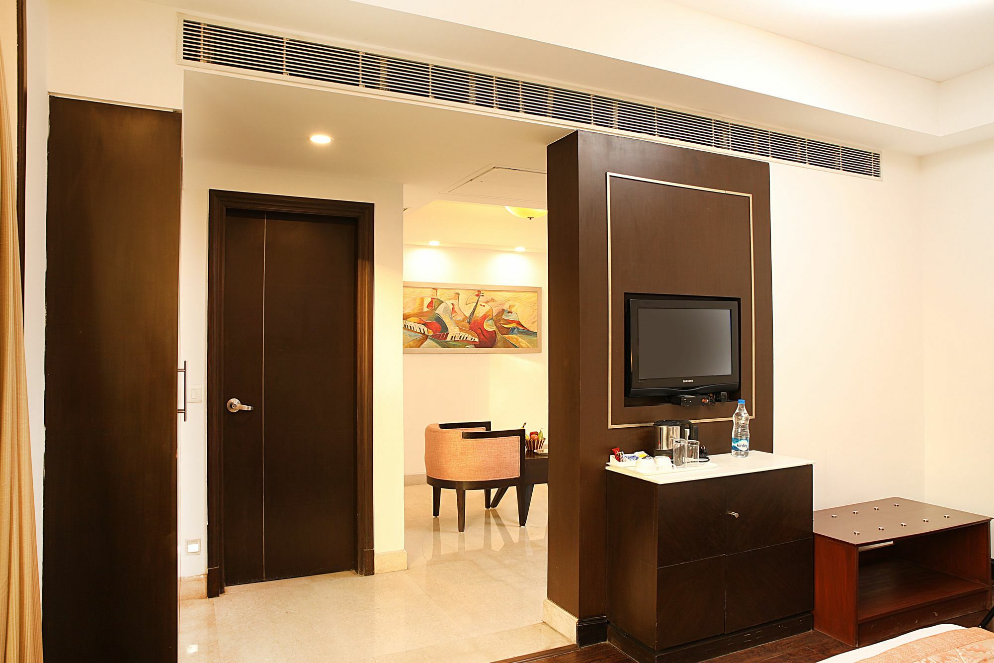 Inde Hotel Vista Woods Huda City Centre, غورغاون المظهر الخارجي الصورة